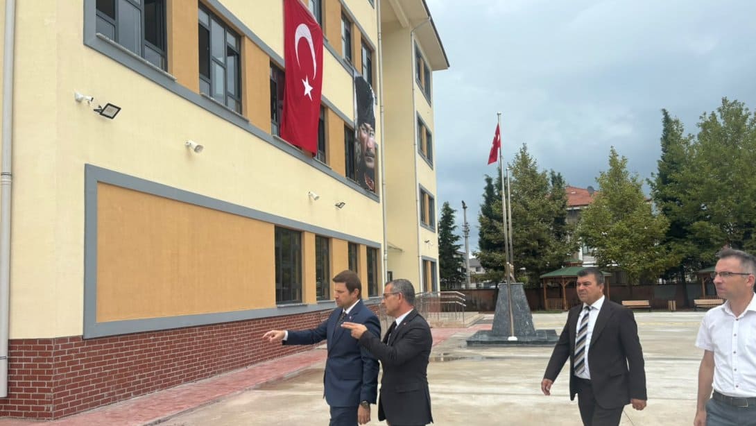 Şehit Ahmet Baş Anadolu İmam Hatip Lisesine Ziyaret Gerçekleşti