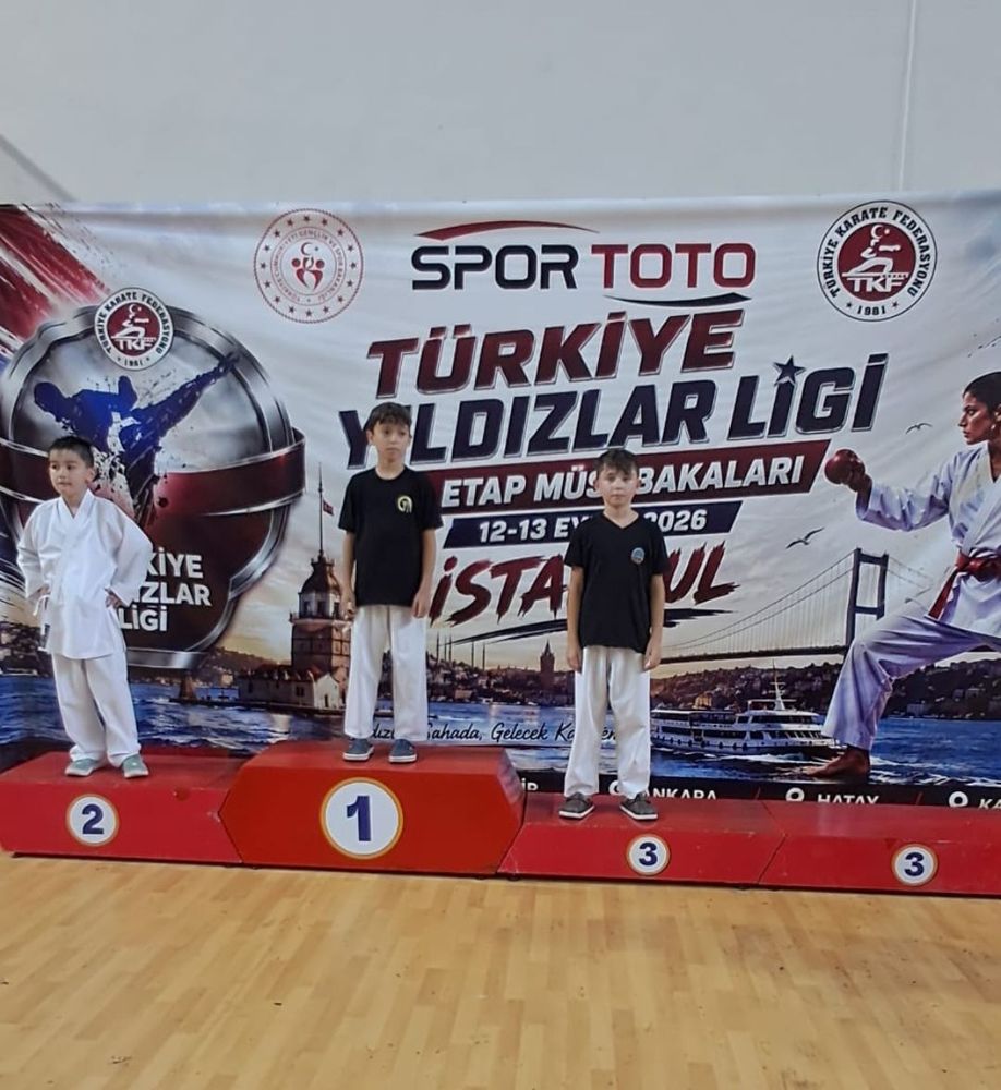 Serdivan Karate Takımı Türkiye Ligi’nde 20 Madalya Kazandı