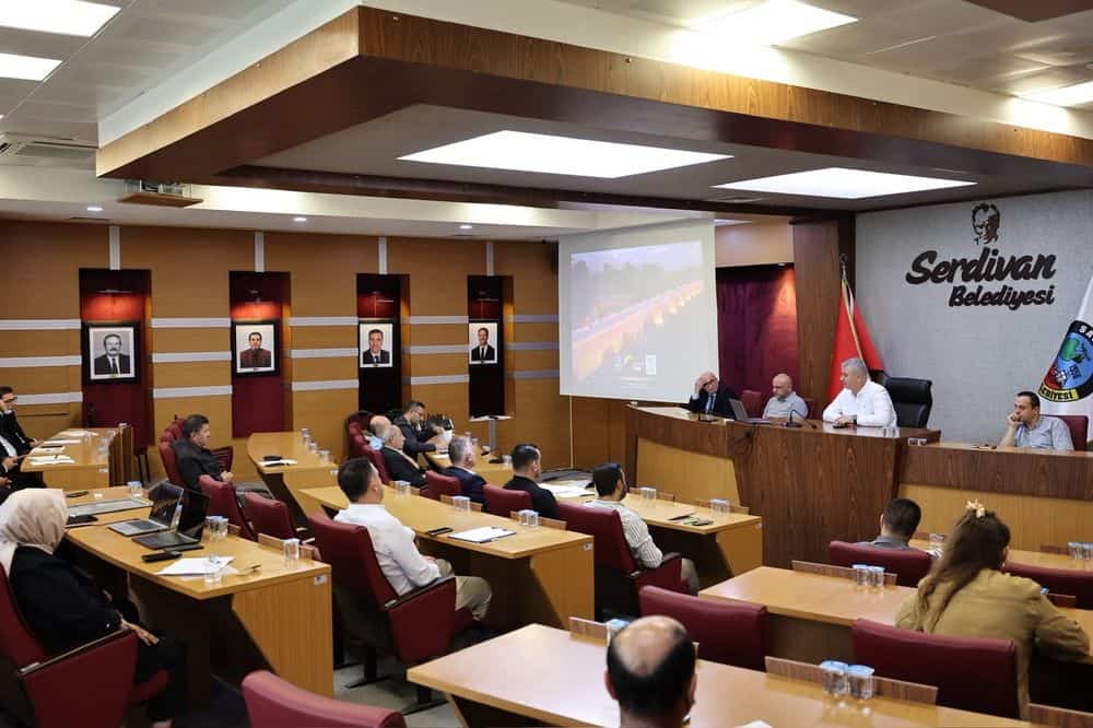 Serdivan’da Hizmet ve Projeler Masaya Yatırıldı