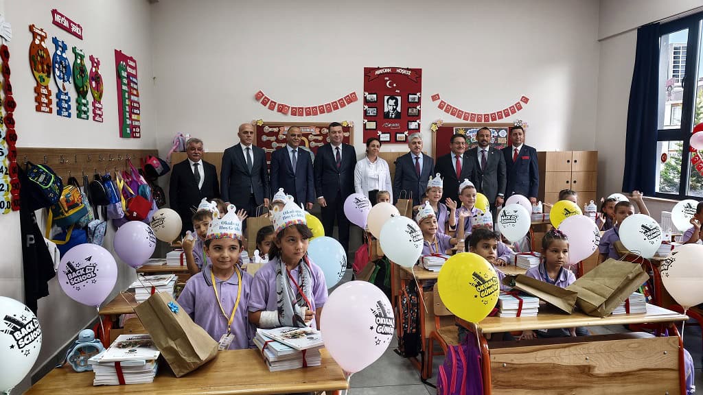 Serdivan’da İlköğretim Haftası Programı Düzenlendi