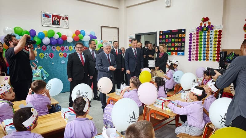 Serdivan’da İlköğretim Haftası Programı Düzenlendi