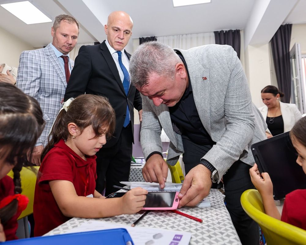 Serdivan’da Yeni Eğitim Yılı Ziyaretlerle Başladı