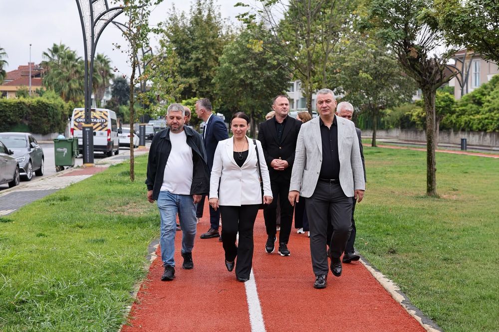 Serdivan’da Yeni Eğitim Yılı Ziyaretlerle Başladı