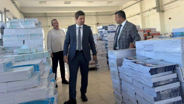 Ücretsiz Ders Kitapları Öğrencilere Dağıtılacak