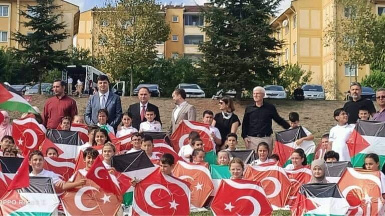 Adapazarı’nda Kardeşlik Gökyüzüne Taşındı