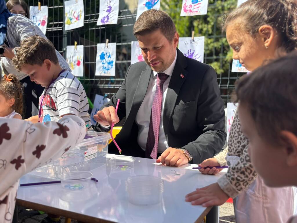 Uyum Haftasında Miniklerle Eğlenceli Anlar