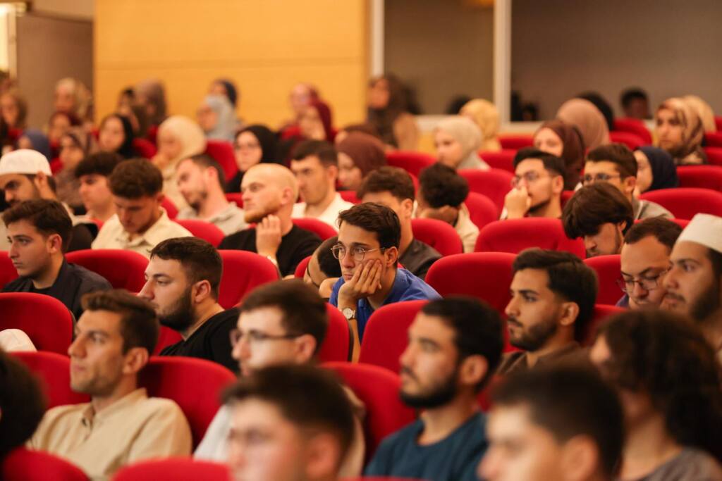 Vali Doğan SAÜ’de Terörsüz Türkiye Konferansına Katıldı