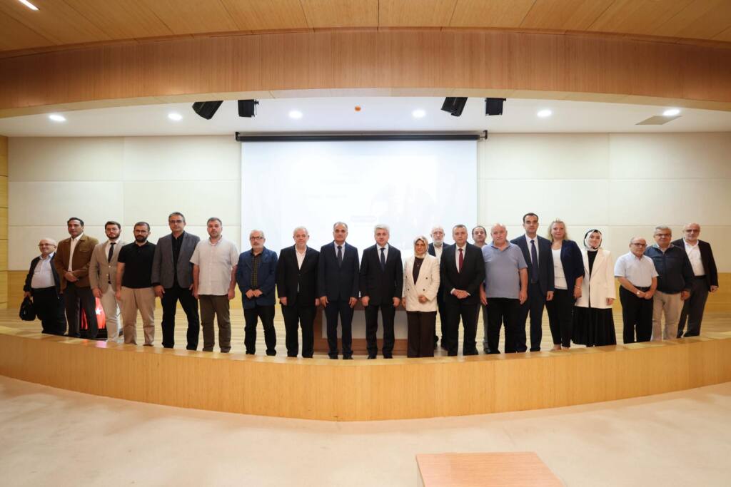 Vali Doğan SAÜ’de Terörsüz Türkiye Konferansına Katıldı