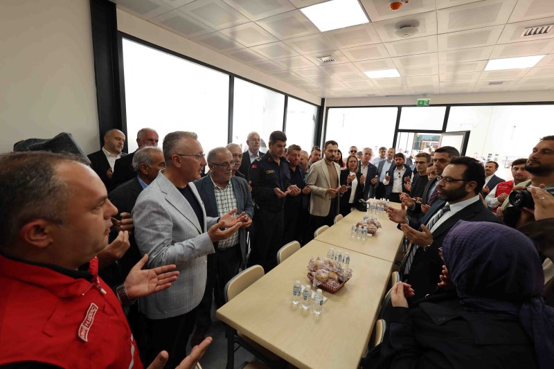Adapazarı Meserret Bahçe’de Sıcak Yemek Hizmeti Başladı