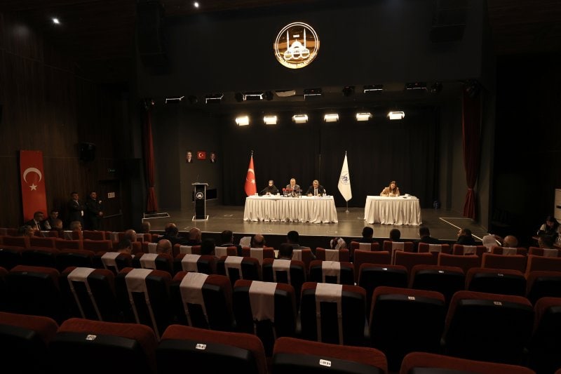 Adapazarı’nda Hizmet ve Yatırımlar Dört Koldan Sürüyor