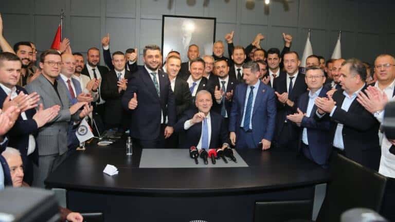 Akgün Altuğ Güven Tazeledi; ‘Yeni Dönemde Şifremiz Birlik ve Tecrübe’