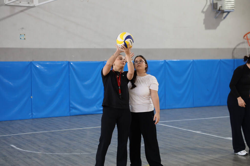 Büyükşehir Voleybol Yetenek Taramaları Yapıyor