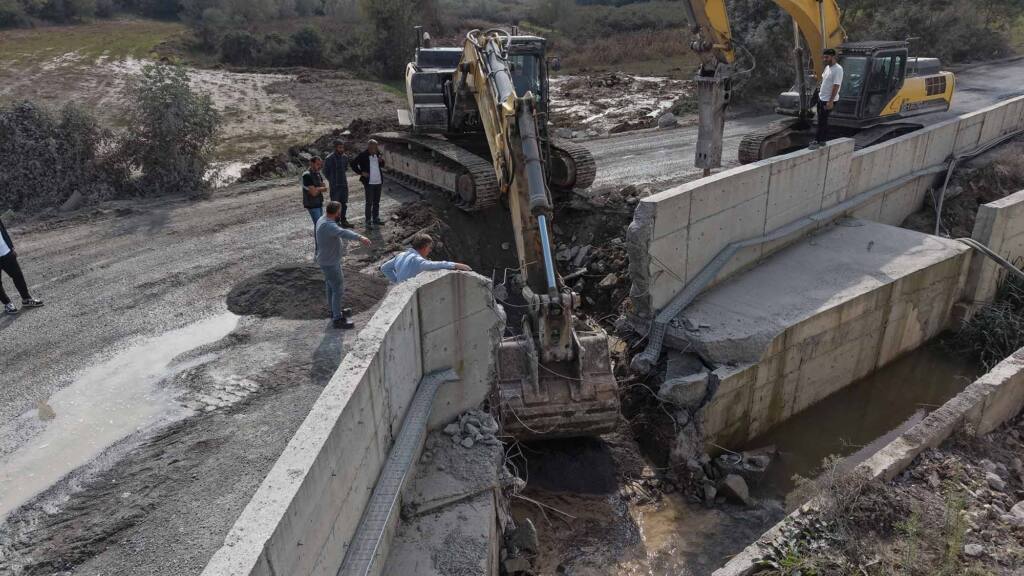 Değirmencik’te drenaj kanalı yenilendi