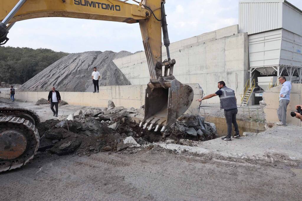 Değirmencik’te drenaj kanalı yenilendi