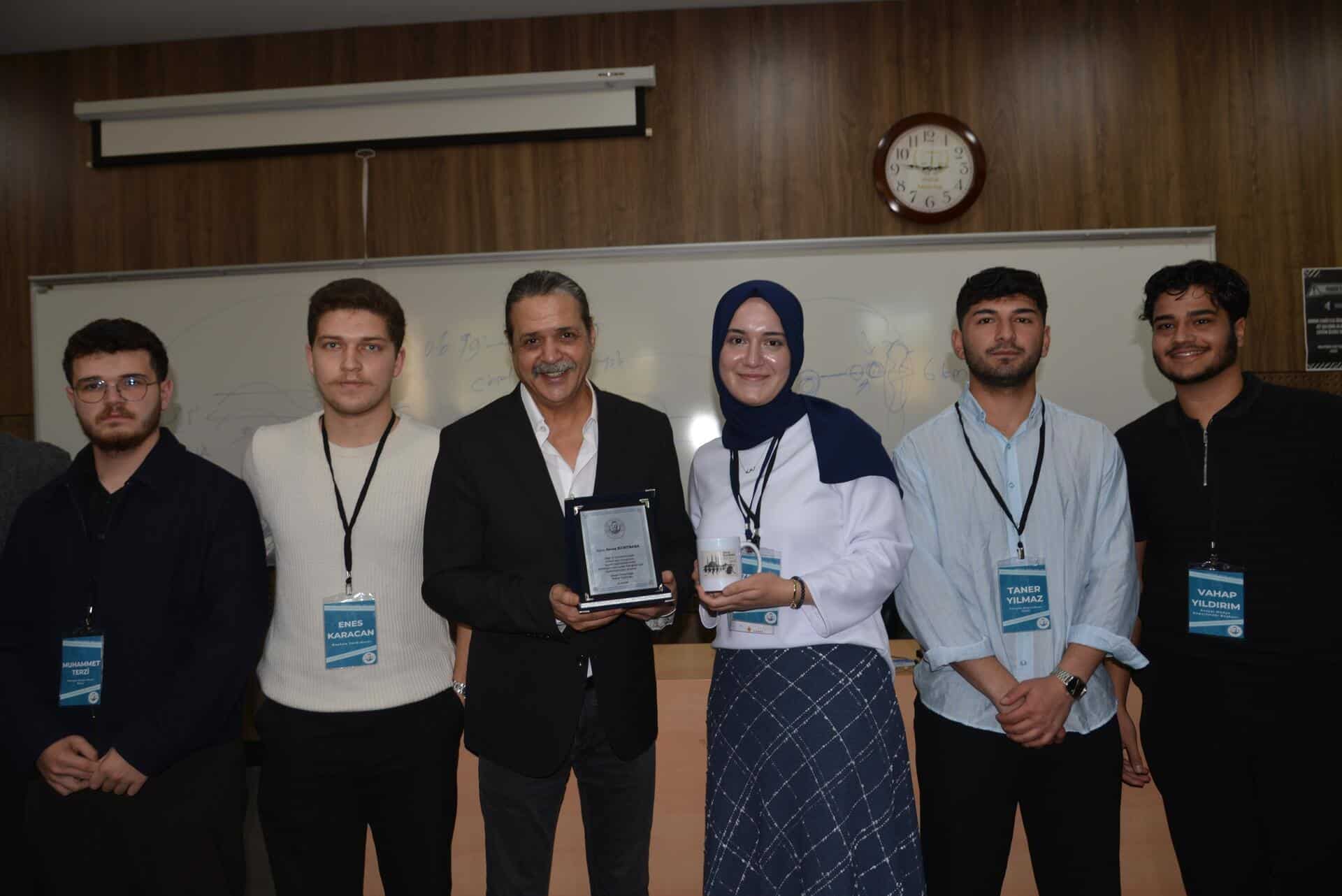 Emekli Dedektif Hukuk Öğrencilerine Adli Vakaları Anlattı