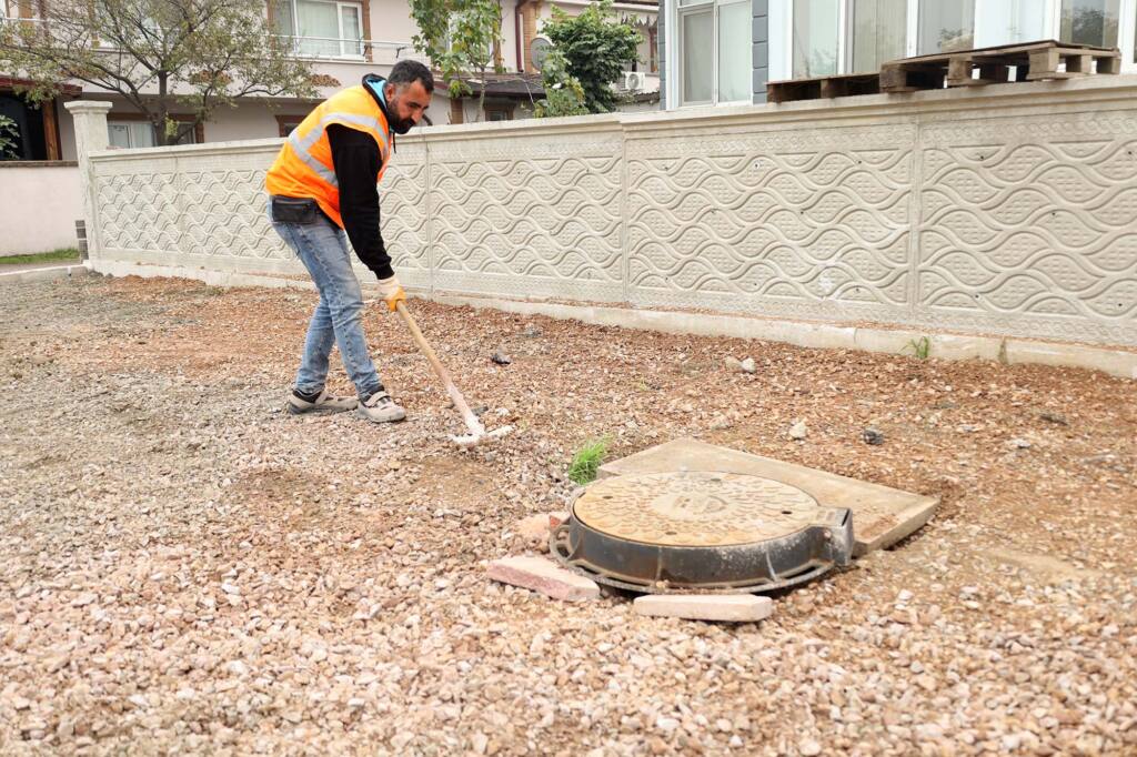 Hanlı-OSB duble yolunda kaldırım ve bisiklet yolu yapımı başladı