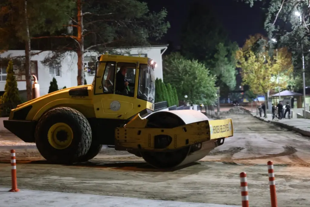 Hendek’te Asfalt Öncesi Hazırlık Çalışmaları Başladı