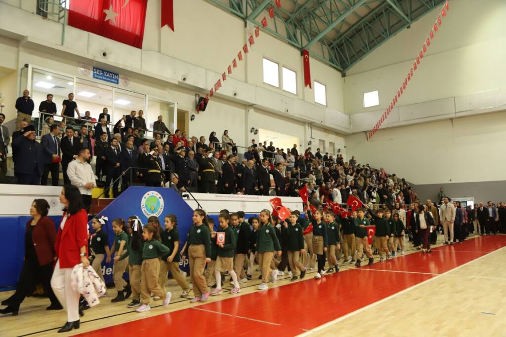 Hendek’te Cumhuriyetin 103. Yılı Kutlandı
