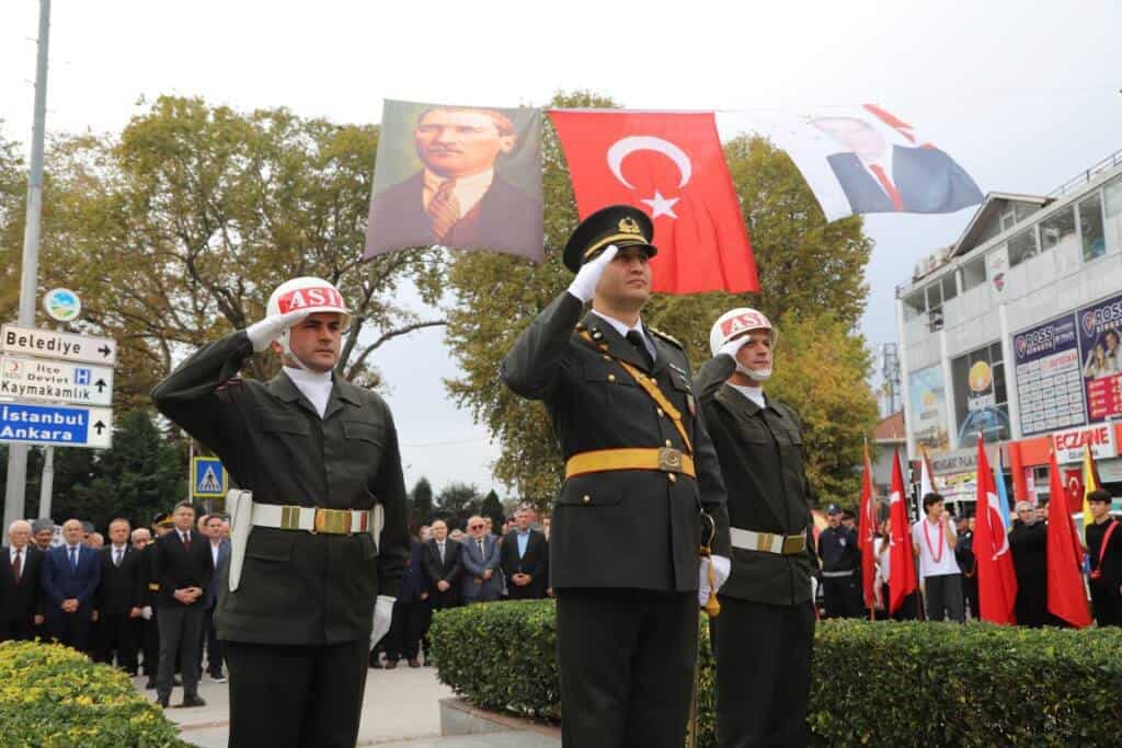 Hendek’te Cumhuriyetin 103. Yılı Kutlandı