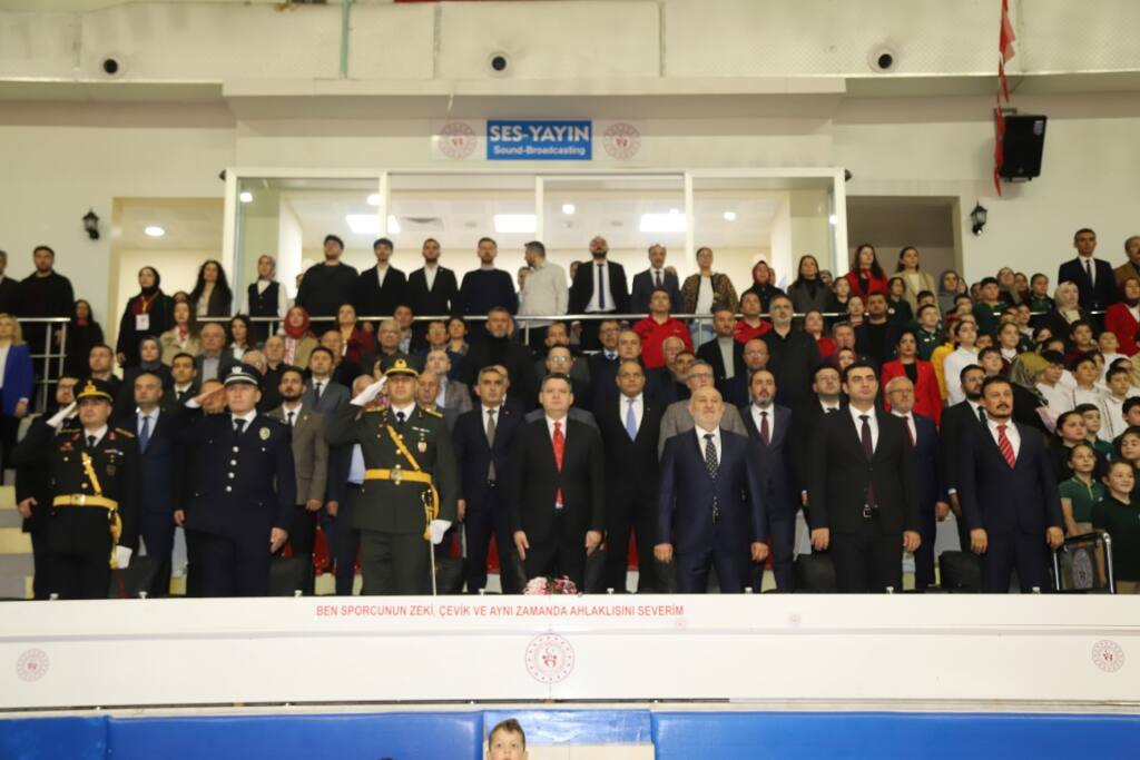 Hendek’te Cumhuriyetin 103. Yılı Kutlandı