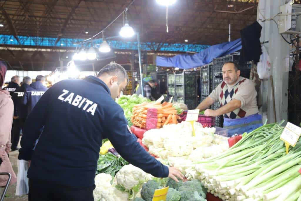 Hendek’te Market ve Pazar Yerlerinde Sıkı Denetim