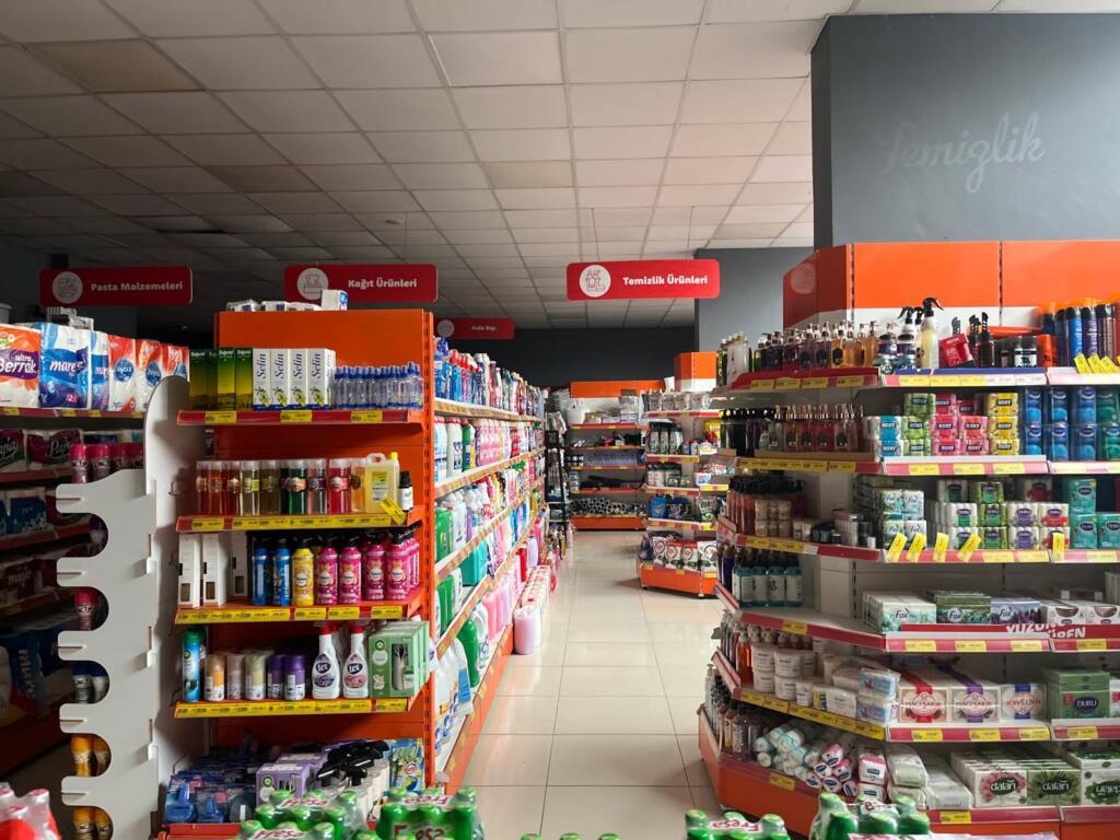 Hendek’te Market ve Pazar Yerlerinde Sıkı Denetim