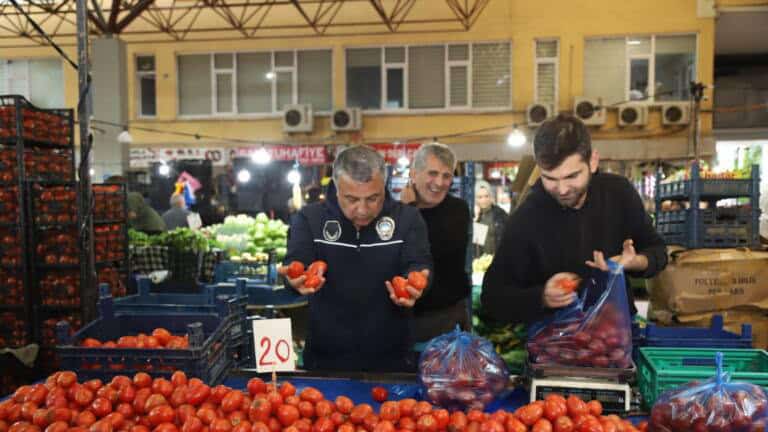 Hendek’te Market ve Pazar Yerlerinde Sıkı Denetim