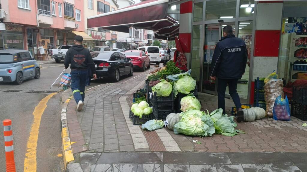 Hendek’te Market ve Pazar Yerlerinde Sıkı Denetim