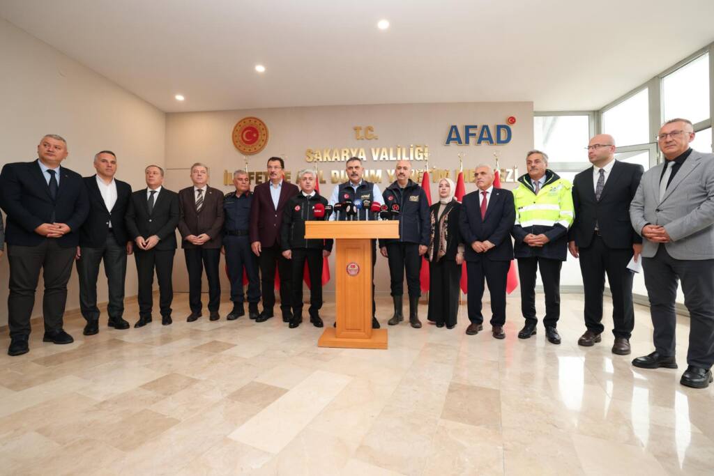 İçişleri Bakanı Çiftçi Sakarya’da Yağışları İnceledi