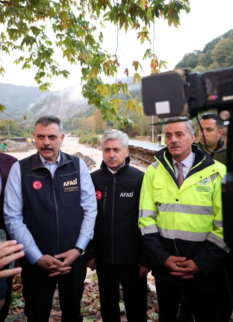 İçişleri Bakanı Çiftçi Sakarya’da Yağışları İnceledi