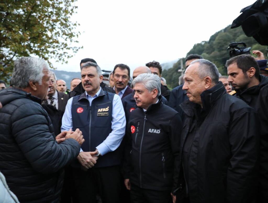 İçişleri Bakanı Çiftçi Sakarya’da Yağışları İnceledi