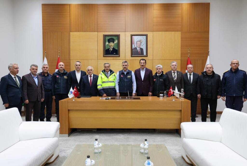 İçişleri Bakanı Çiftçi Sakarya’da Yağışları İnceledi