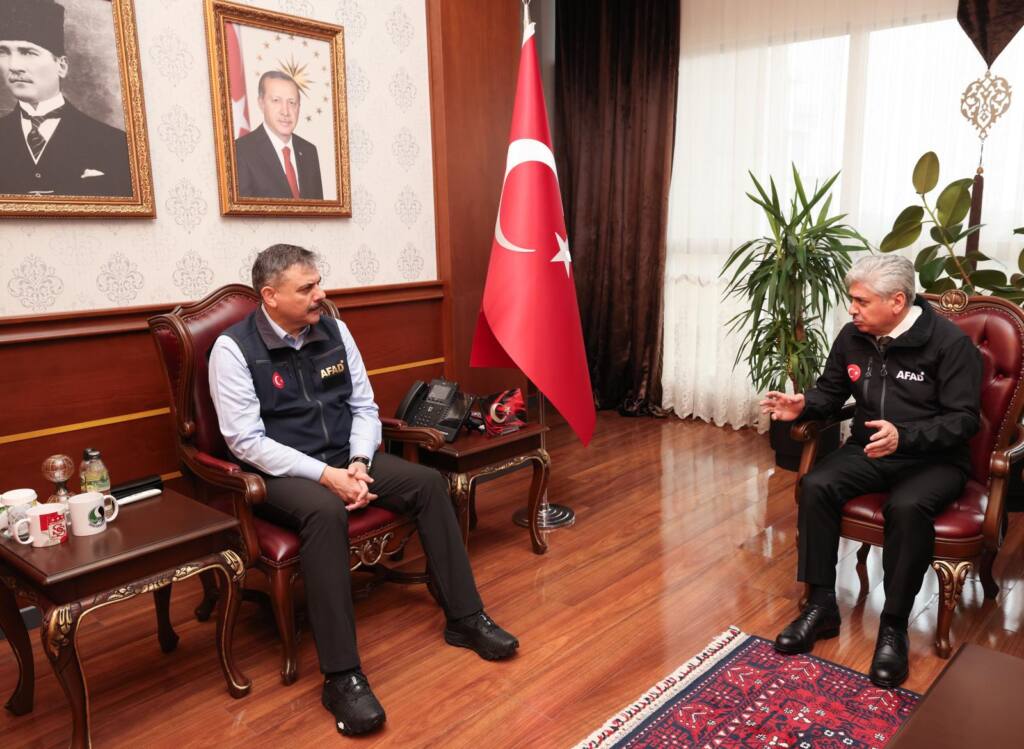 İçişleri Bakanı Çiftçi Sakarya’da Yağışları İnceledi
