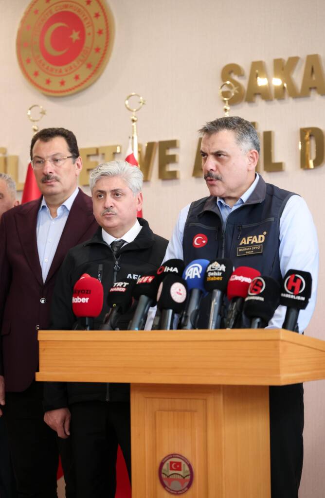 İçişleri Bakanı Çiftçi Sakarya’da Yağışları İnceledi