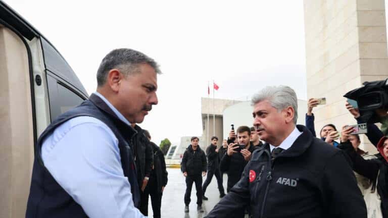 İçişleri Bakanı Çiftçi Sakarya’da Yağışları İnceledi