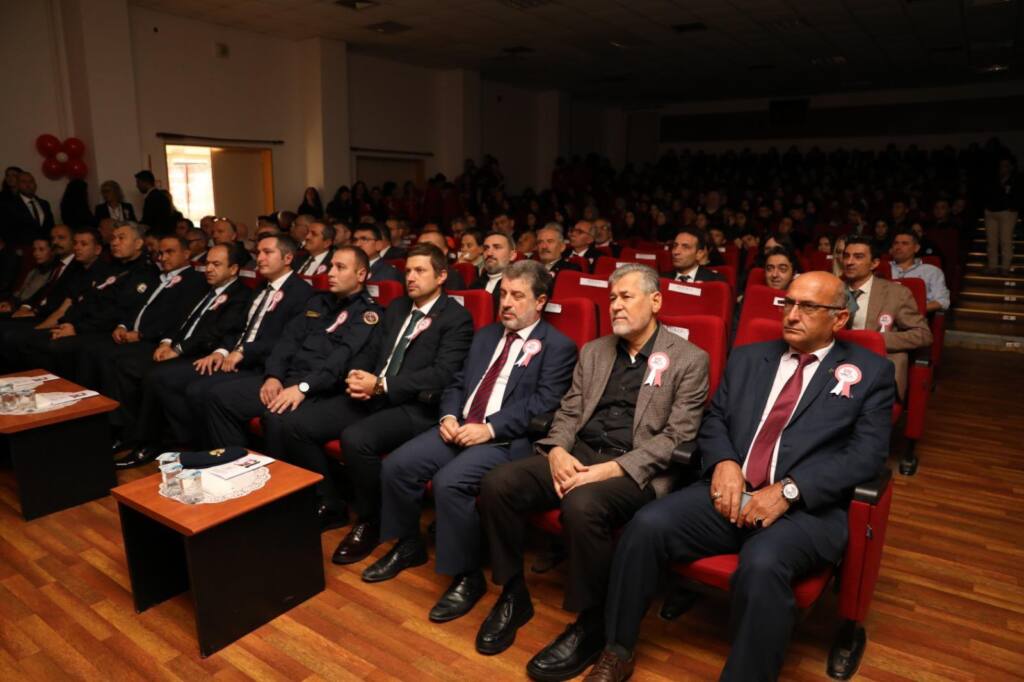 Kaymakam Arslan 15 Temmuz Anma Programına Katıldı