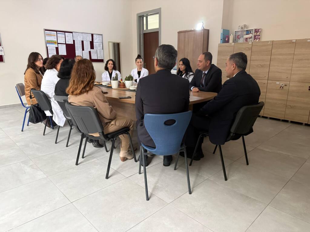Kaymakam Musa Sarı’dan Okul ve Halk Eğitimi Merkezi Ziyareti
