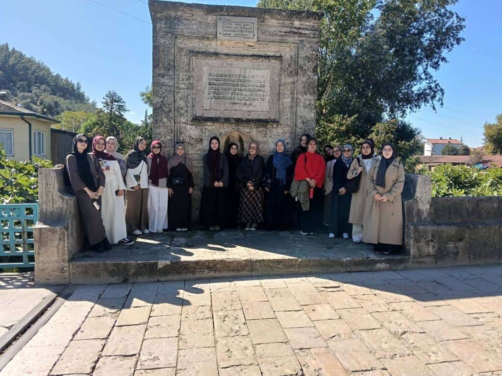 Öğrenciler Sakarya’nın güney rotasında tarih ve doğayı keşfetti