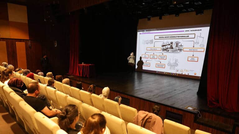 Sakarya Büyükşehir KPSS Genel Tekrar Programını Tamamladı
