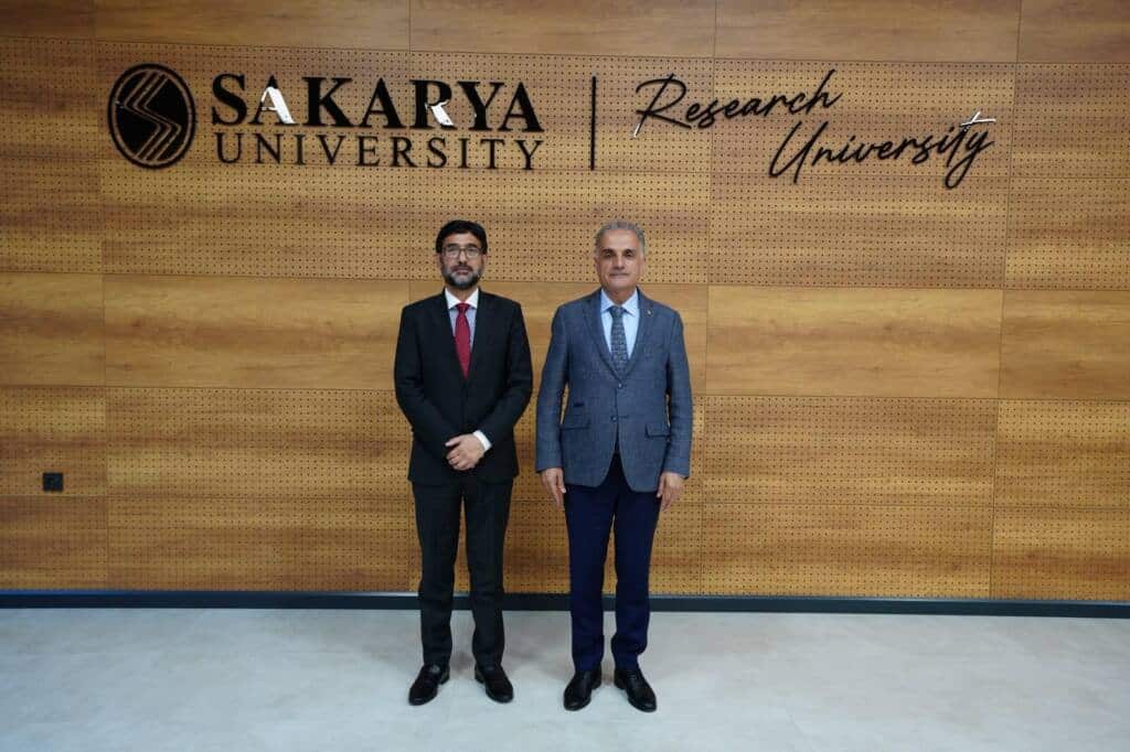 Sakarya Üniversitesi ile IMSciences İş Birliği Protokolü İmzaladı
