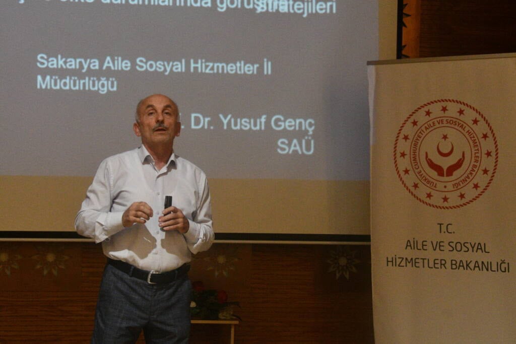 Sakarya Üniversitesi’nde Ergen İletişimi Programı Düzenlendi