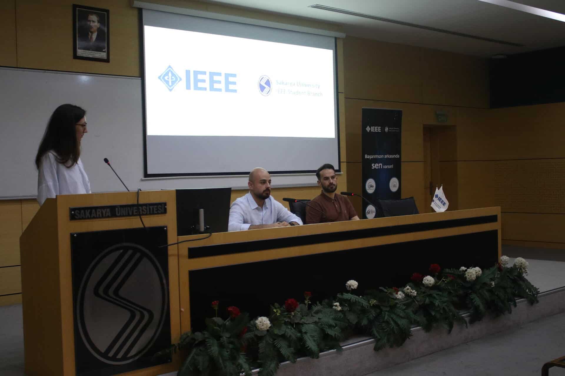 Sakarya Üniversitesinde Yapay Zeka ve Yazılım Paneli Düzenlendi