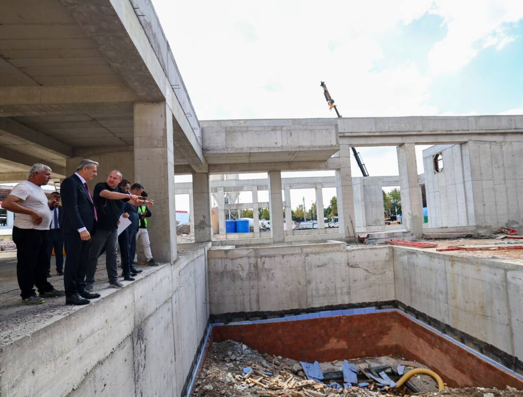 Sakarya’da 1 Milyon Kitaplı Şehir Kütüphanesi Yükseliyor