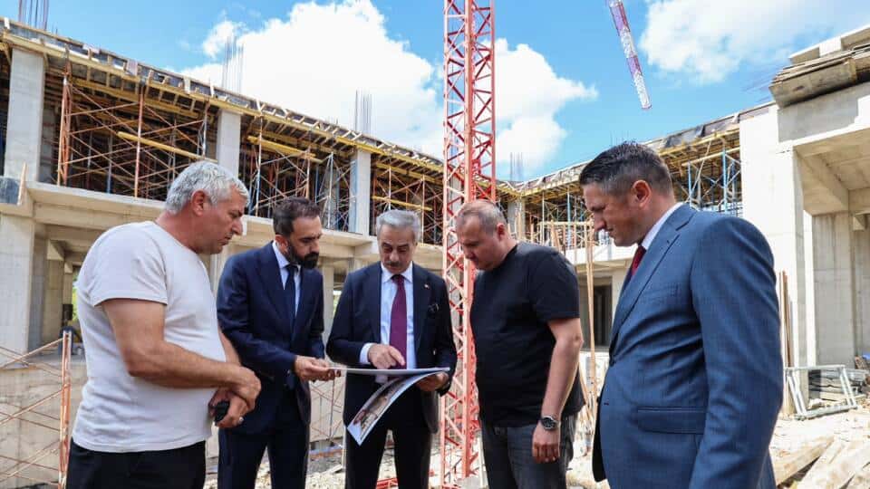 Sakarya’da 1 Milyon Kitaplı Şehir Kütüphanesi Yükseliyor