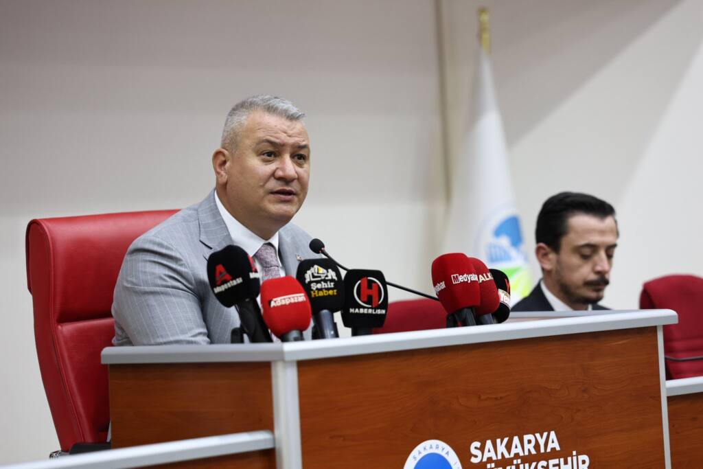 Sakarya’da 153 Kırmızı Dolmuş Taksiye Dönüştürülüyor
