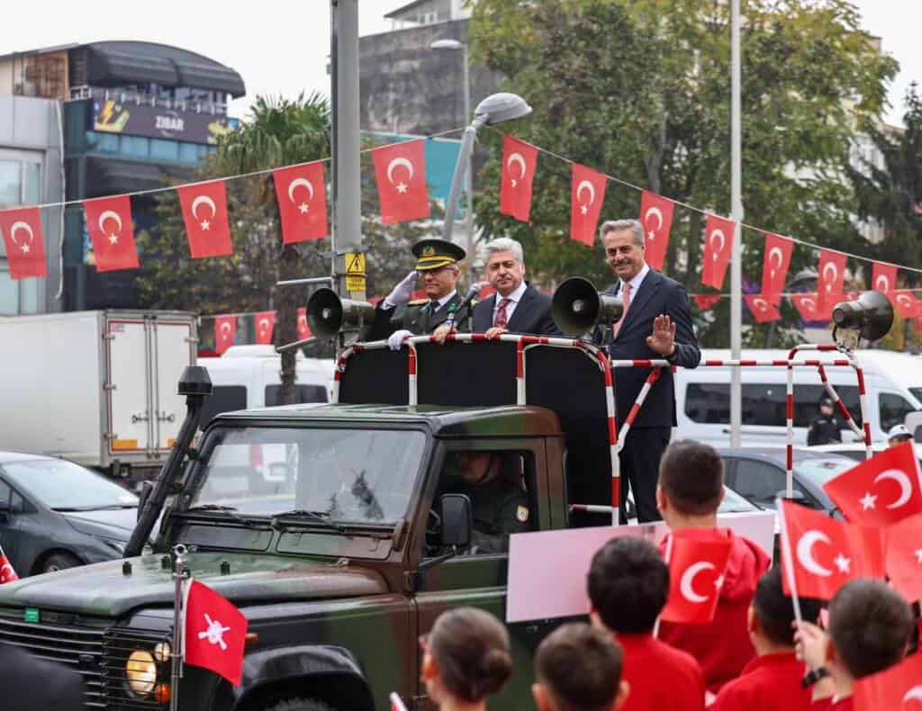 Sakarya’da 29 Ekim Cumhuriyet Bayramı Coşkuyla Kutlandı
