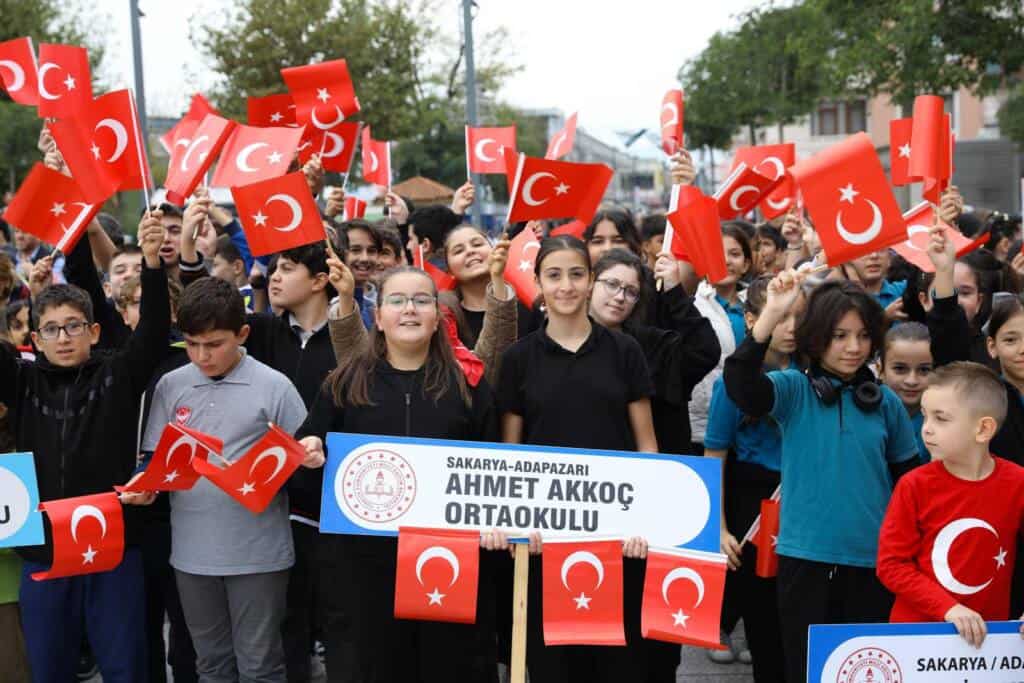 Sakarya’da 29 Ekim Cumhuriyet Bayramı Coşkuyla Kutlandı