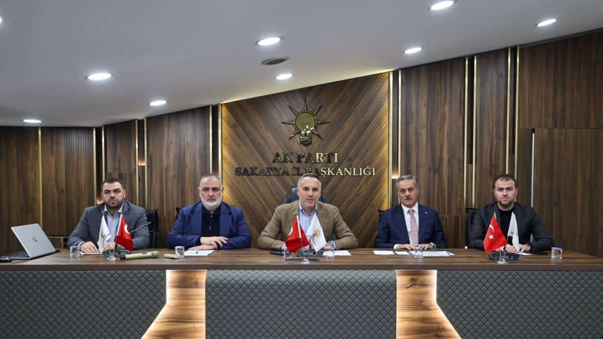 Sakarya’da Dere Yataklarında Yapılaşma Riskleri Konuşuldu