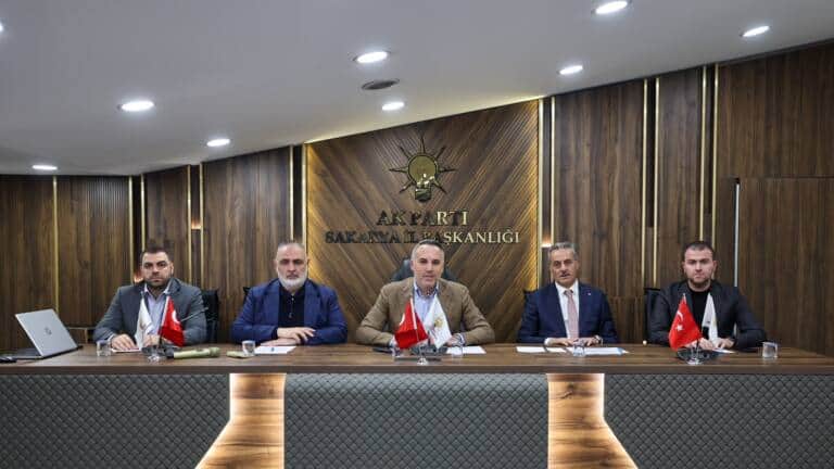 Sakarya’da Dere Yataklarında Yapılaşma Riskleri Konuşuldu