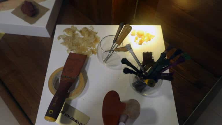 Sakarya’da Ebru Sanatı Yeni Nesillere Aktarılıyor